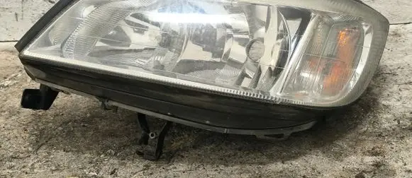 Opel Zafira A Headlight/headlamp