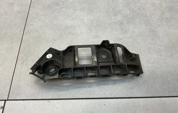 Volkswagen Polo VI Rear bumper mounting bracket 2GS807393A
