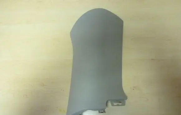 (D)pillar trim (top)
