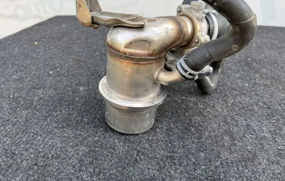 Volkswagen Golf SportWagen EGR valve cooler 04L131501C