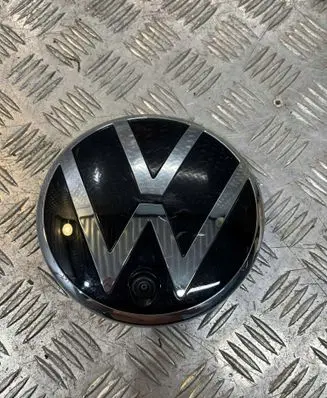 Volkswagen Amarok Manufacturer badge logo/emblem N1XBE43500AB