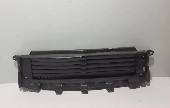 Volvo C40 Intercooler air guide/duct channel 31655241