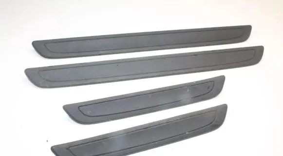 Toyota Auris 150 sill trim set (inner) 6791502040