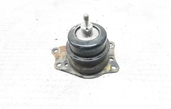Volkswagen Polo IV 9N3 Engine mount bracket 6Q0199262BQ