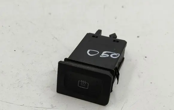 Volkswagen Golf IV Windscreen/window heater switch 1J0953235