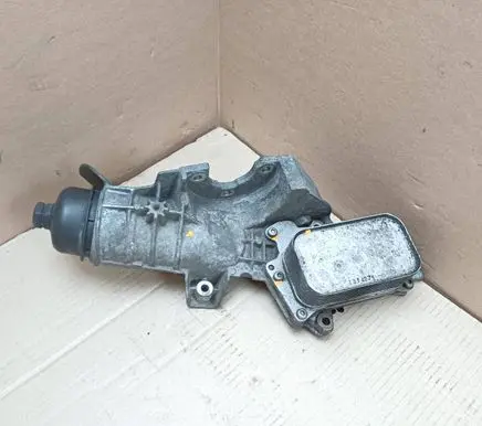 Dodge Nitro Oil filter mounting bracket 7307311 31212013G