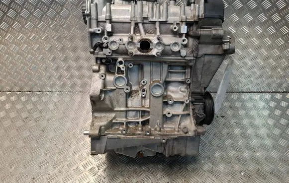 Skoda Octavia Mk3 (5E) Engine S27705498 DAD