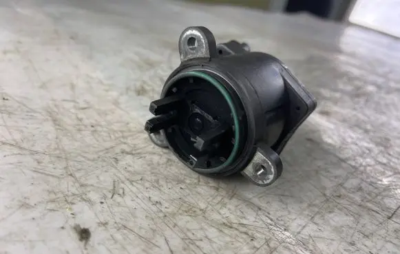Volvo V50 EGR valve 9649358780 215975181 42640670