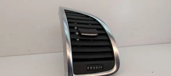 Audi Q7 4L Dashboard side air vent grill/cover trim 4L0820901