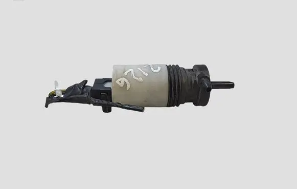 Volvo XC60 Windscreen/windshield washer pump