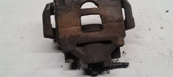 Toyota Yaris Front brake caliper