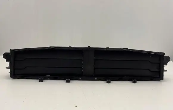 Porsche Macan (95B) Radiator trim 95B121607