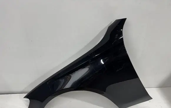 Mercedes-Benz E W124 Fender A2138810101