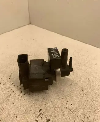 Audi A4 S4 B6 8E 8H Vacuum valve 4E0906628 04T266 72290308