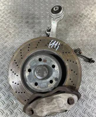 Mercedes-Benz E W212 Front wheel hub spindle knuckle 2123309700 1451906L