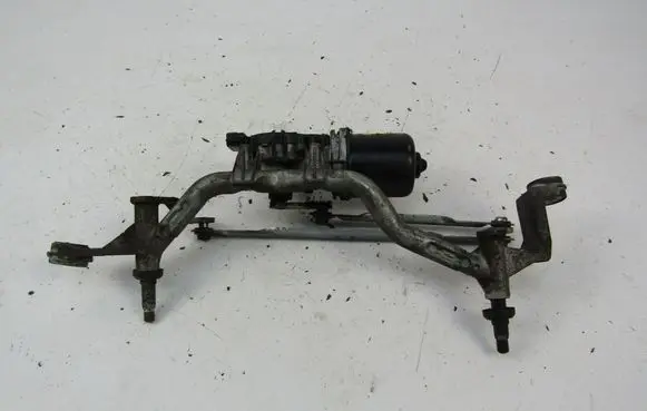 Renault Clio I Front wiper linkage 288008961R