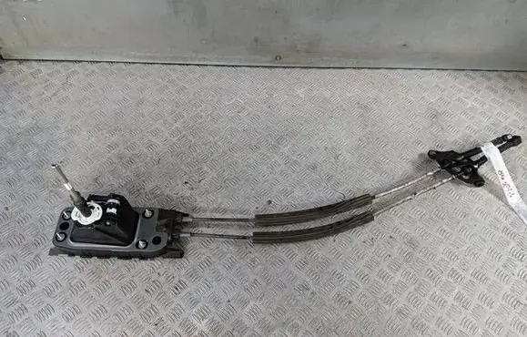 Volkswagen PASSAT B8 Gear shifter/selector 3Q0711049AA 17030701000164
