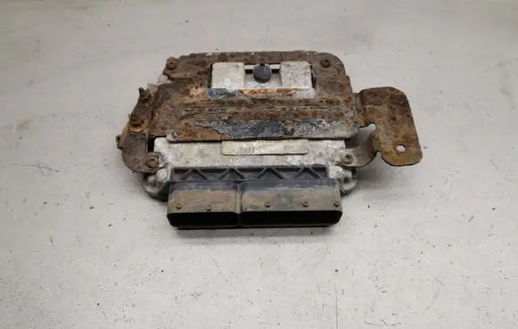 Saab 9-3 Ver2 Engine control unit/module 55558457