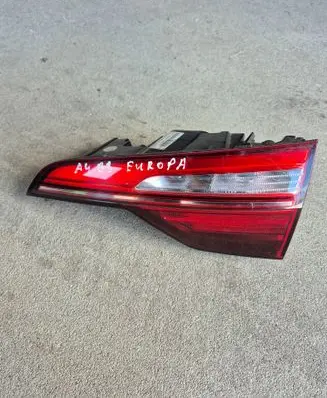 Audi A4 S4 B9 8W Tailgate rear/tail lights 8W9945076AA 81820201