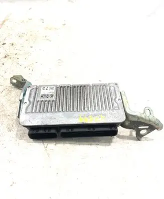 Toyota Auris 150 Engine control unit/module 896610Z750 MB2755003471