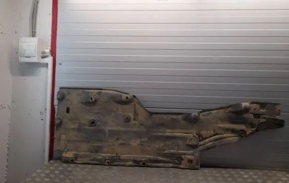 Chrysler Pacifica Side bottom protection 68227438AC