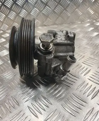 Audi A6 S6 C5 4B Power steering pump 4B0145155T