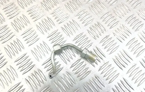 Opel Astra J Fuel injector supply line/pipe 