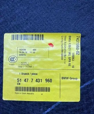 BMW 1 F20 F21 Trunk/boot lower side trim panel 7431960