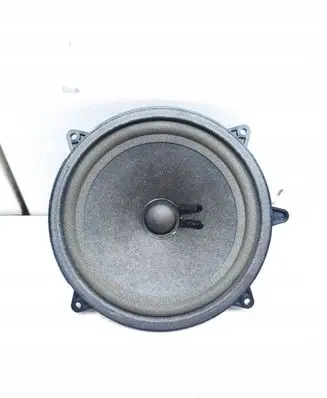 Mercedes-Benz Sprinter W907 W910 Front door speaker 