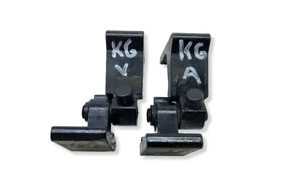 Volkswagen Jetta VI Rear door upper hinge 8K0831401G 8K0831401H