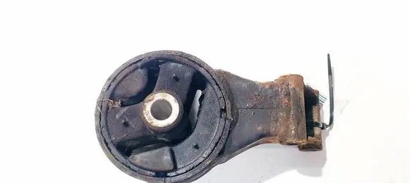 Engine mount bracket