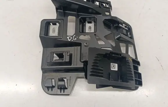 Mercedes-Benz EQE v295 Rear bumper mounting bracket A2958858800