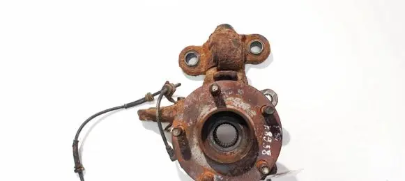 Nissan Primera Front wheel hub