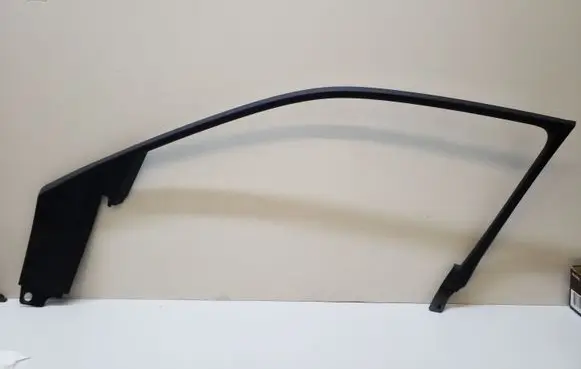 Chrysler 300C Front door trim (molding) 1RK41DX9AC 1TT96DX9AA