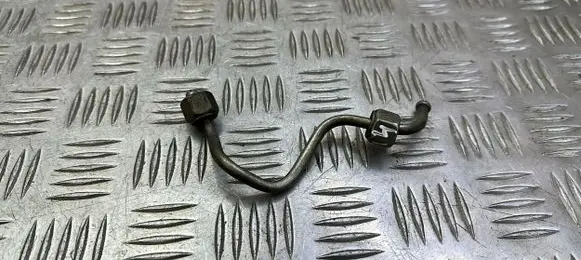 Renault Megane IV Fuel injector supply line/pipe 