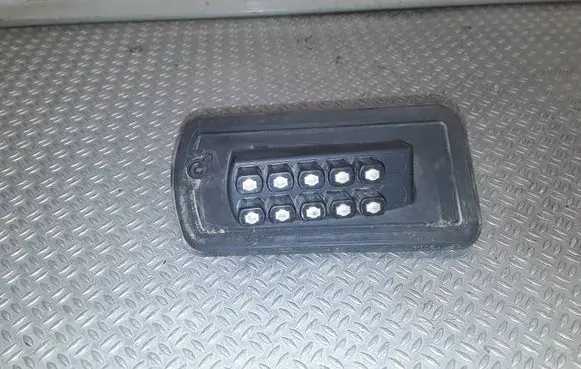 Peugeot 1007 Sliding door contact joint 