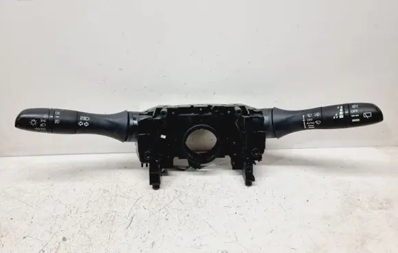 Nissan Qashqai Indicator stalk 255604EA2B