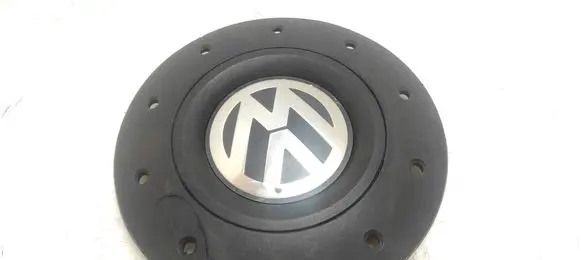 Volkswagen Transporter - Caravelle T5 R16 wheel hub/cap/trim 7H0601151B 7H0601151C