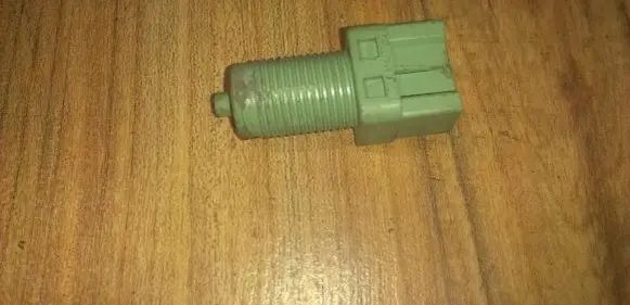 Renault Scenic I Brake pedal sensor switch 7700849783