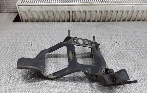 Opel Sintra Headlight/headlamp mounting bracket 16521697