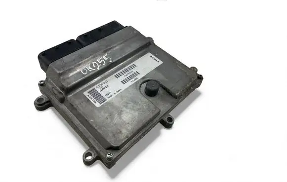 Volvo S40 Engine control unit/module ECU P30743102