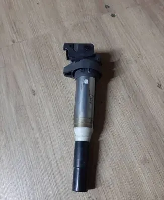 BMW M5 F90 High voltage ignition coil 8611236