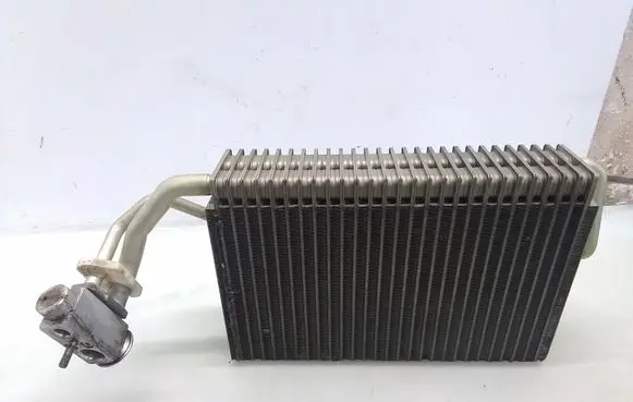 Air conditioning (A/C) radiator (interior)