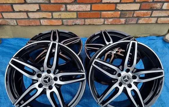 Mercedes-Benz E W213 R19 alloy rim A2134012000 A2134012100