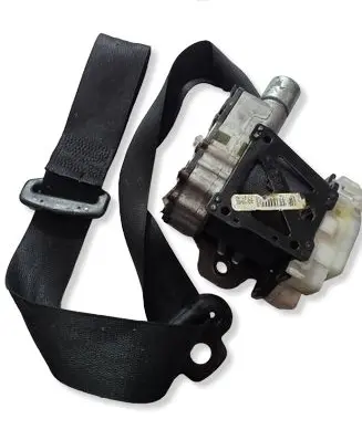 Mercedes-Benz C W203 Front seatbelt 6015903 26SEP021503