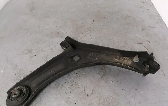 Skoda Superb B6 (3T) Front lower control arm/wishbone