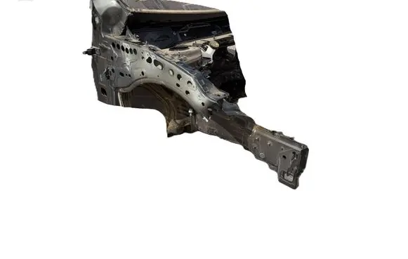 Mercedes-Benz GLA H247 Front quarter panel