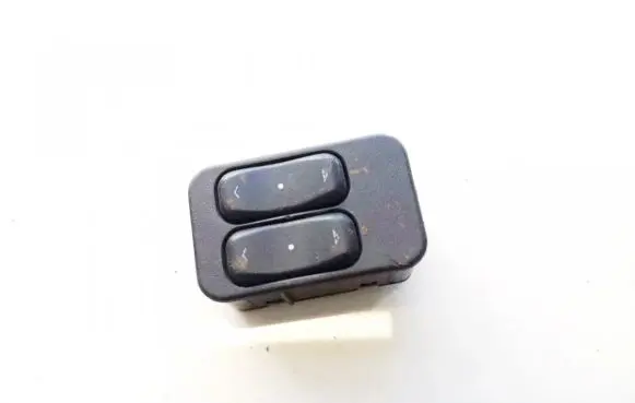 Opel Zafira A Electric window control switch 13363201 90561088