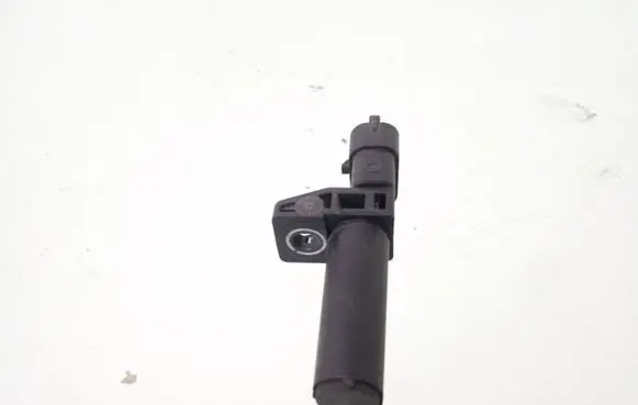 Mercedes-Benz C W204 Crankshaft position sensor A2761530128