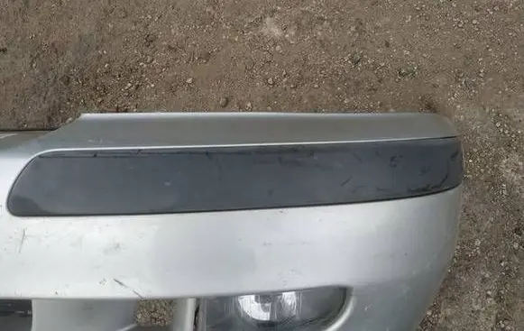 Volvo S40, V40 Front bumper splitter molding 